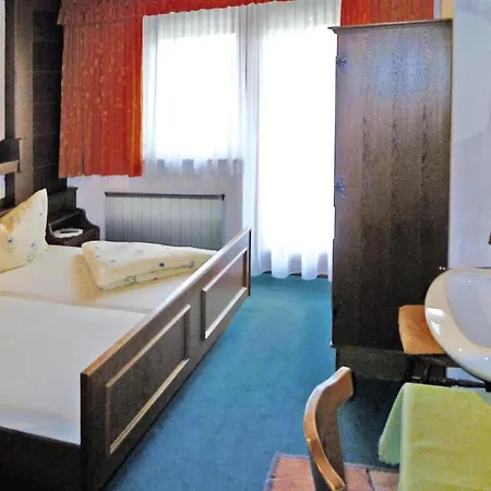 In F Gen With Parking Space Apartment *