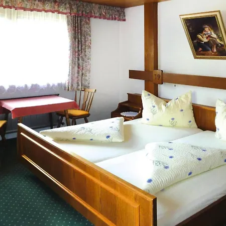 In F Gen With Parking Space Apartment *